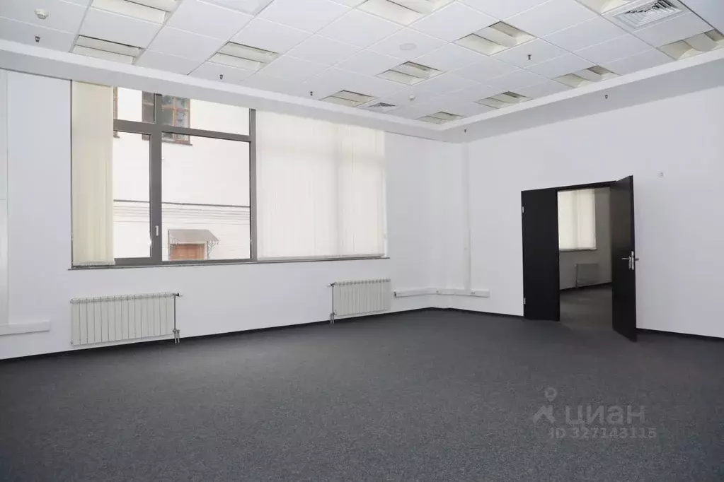 Помещение свободного назначения в Татарстан, Казань Петербургская ул., ... - Фото 2