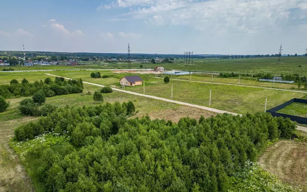Участок в Московская область, Наро-Фоминский городской округ, д. ... - Фото 1
