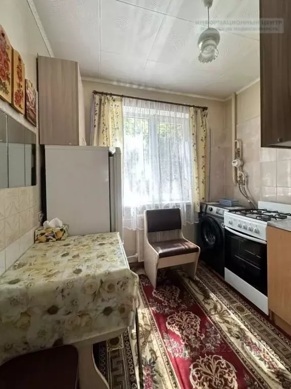 3-к кв. Псковская область, Псков Гражданская ул., 15А (58.2 м) - Фото 2