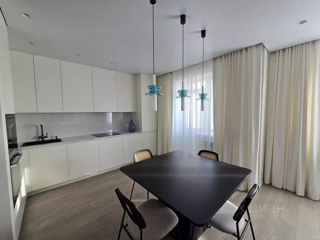 2-к кв. Оренбургская область, Оренбург ул. Яицкая, 1/3 (68.2 м) - Фото 2