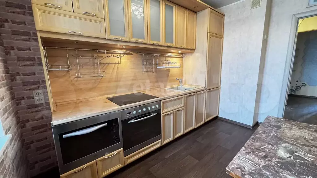 2-к. квартира, 49 м, 5/5 эт. - Фото 1