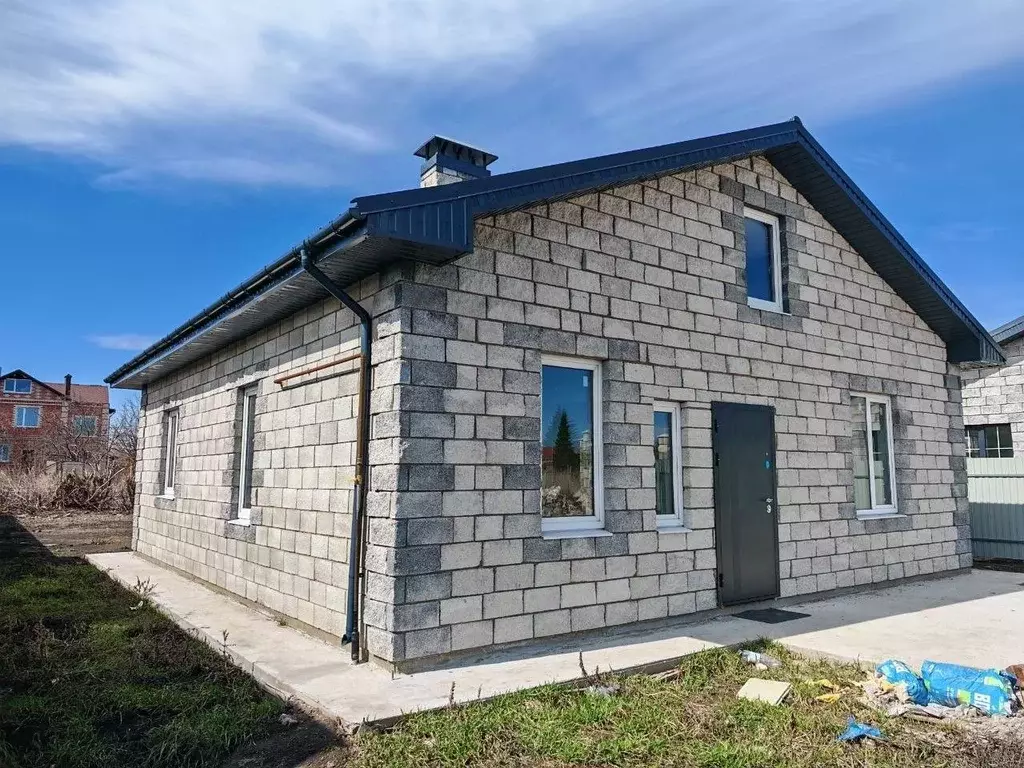 Дом в Самарская область, Ставропольский район, с. Подстепки ... - Фото 1