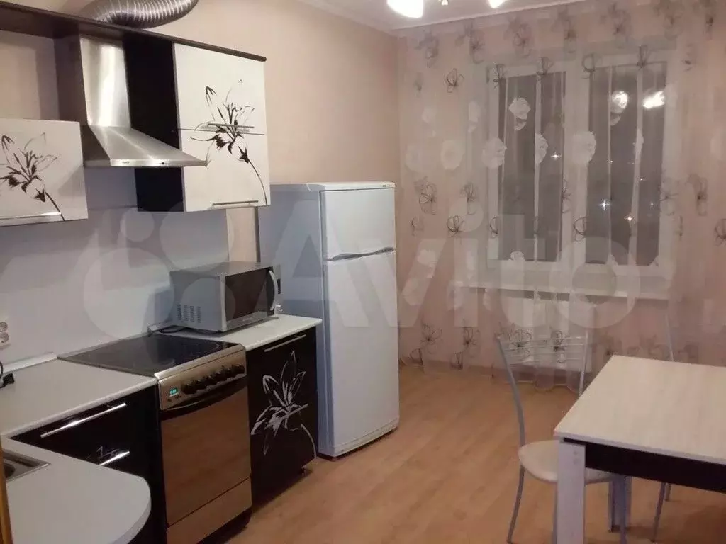 1-к. квартира, 39,4 м, 6/10 эт. - Фото 0