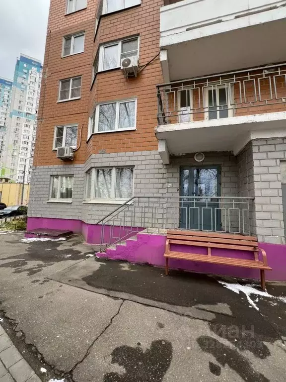 3-к кв. Москва Большая Очаковская ул., 12к3 (87.1 м) - Фото 2