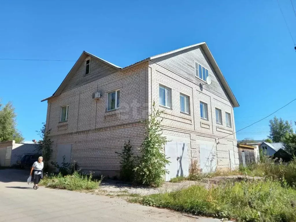 Помещение свободного назначения в Вологодская область, Кириллов ул. ... - Фото 2