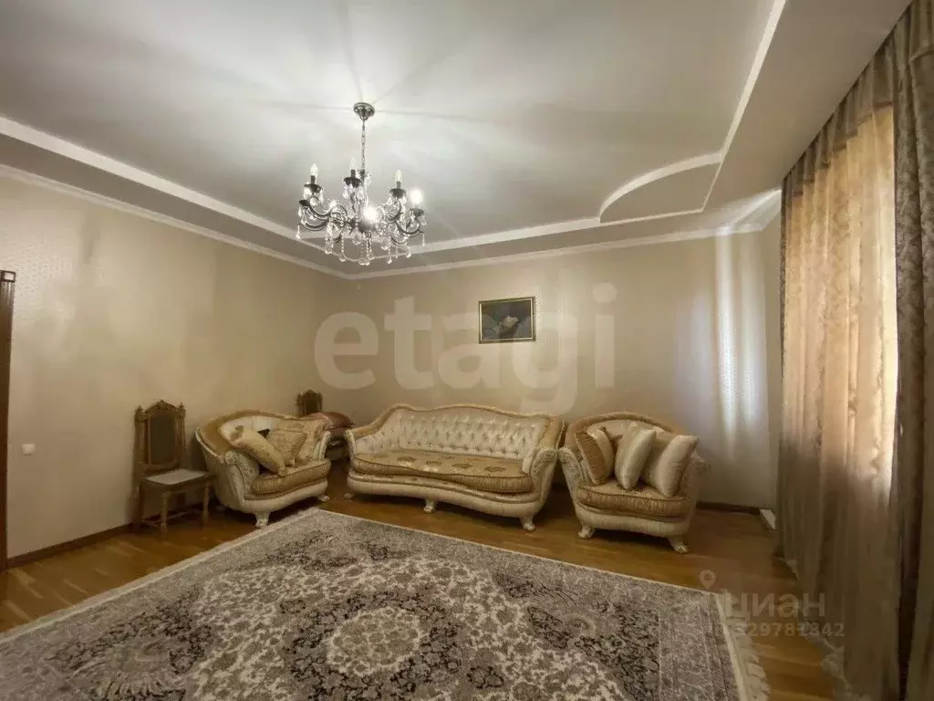 Дом в Крым, Симферополь ул. Воровского (497 м) - Фото 1