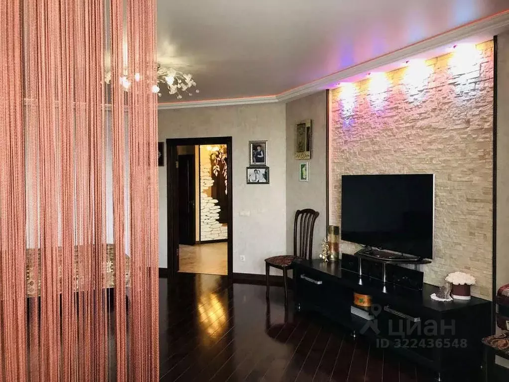 2-к кв. Краснодарский край, Краснодар Центральный мкр, ул. ... - Фото 0