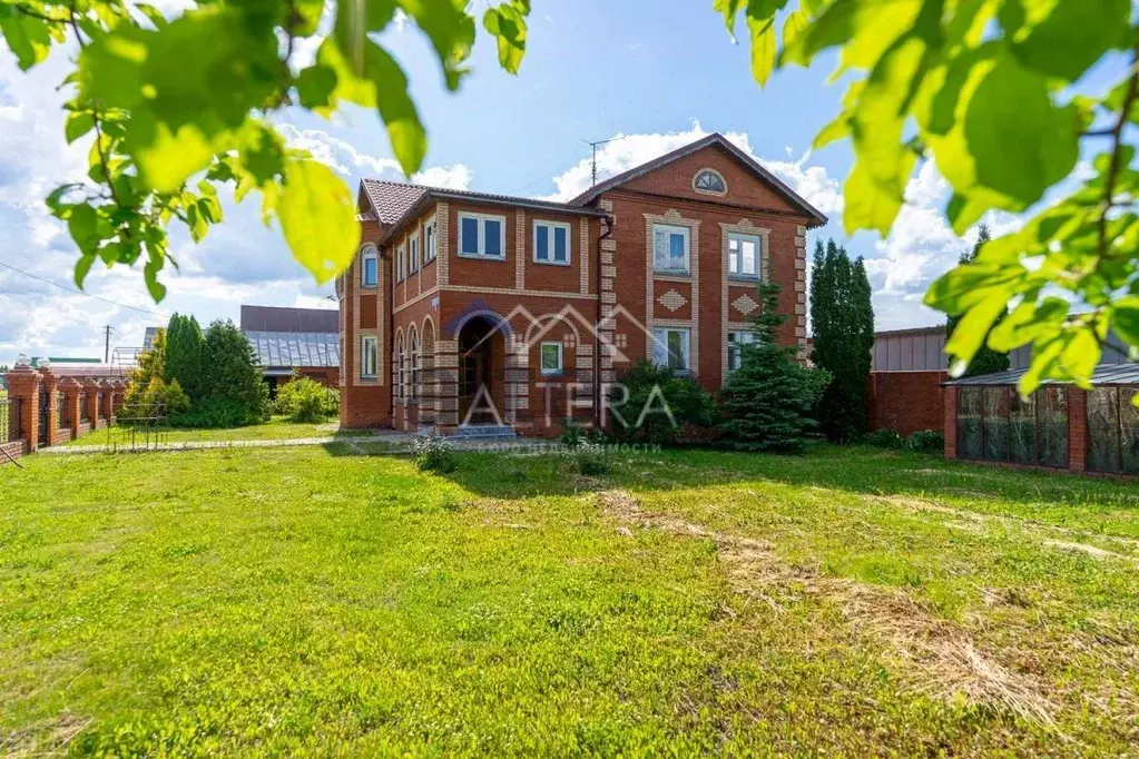 Дом в Татарстан, Дрожжановский район, с. Старое Дрожжаное ул. ... - Фото 0