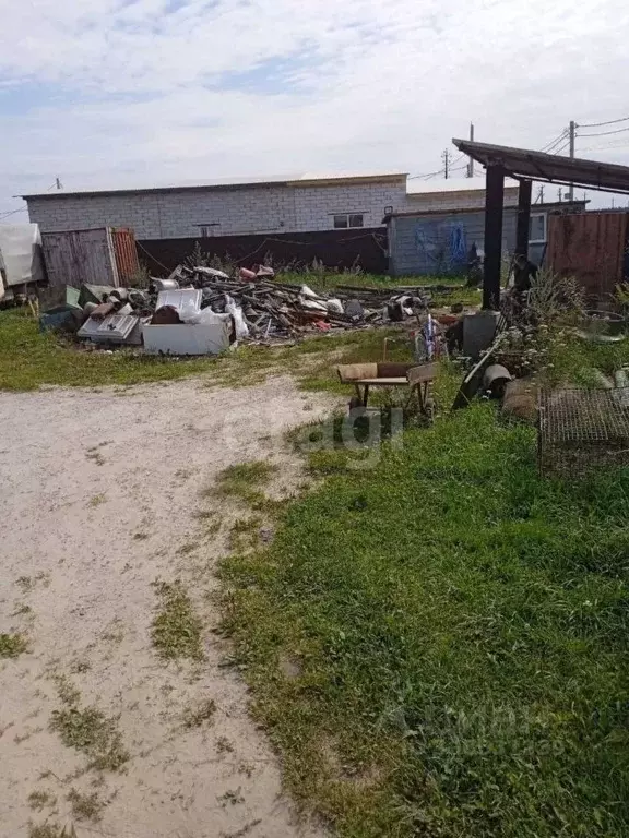 Офис в Брянская область, Жуковский муниципальный округ, д. Мосток ул. ... - Фото 1