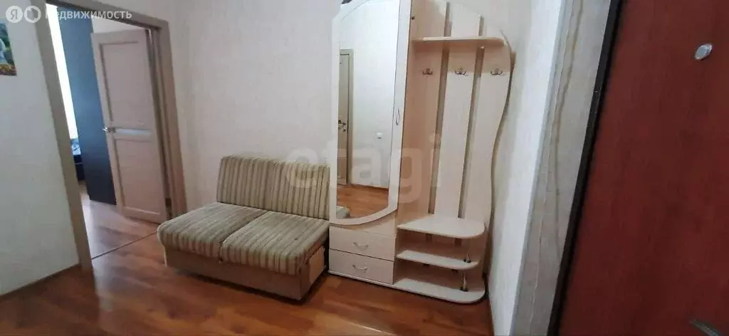 1-комнатная квартира: Тюмень, улица Николая Зелинского, 5к1 (41.1 м) - Фото 2