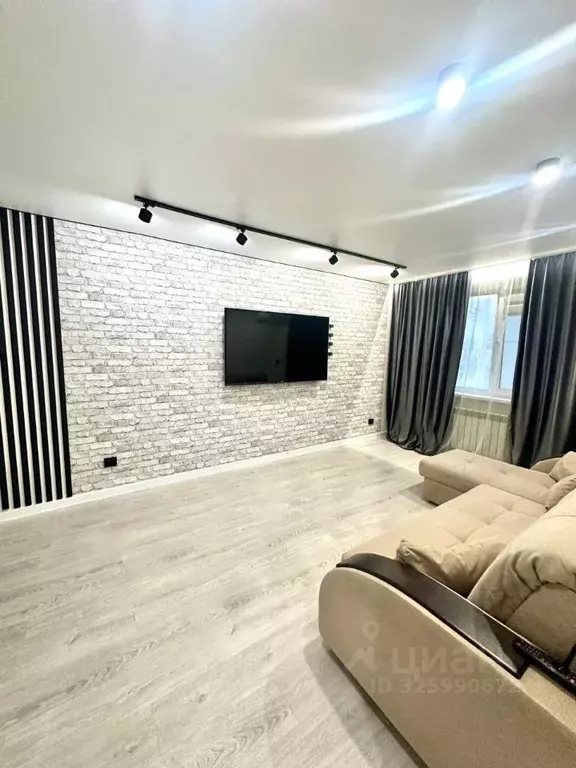 2-к кв. Калужская область, Калуга ул. Братьев Луканиных, 21 (46.0 м) - Фото 1