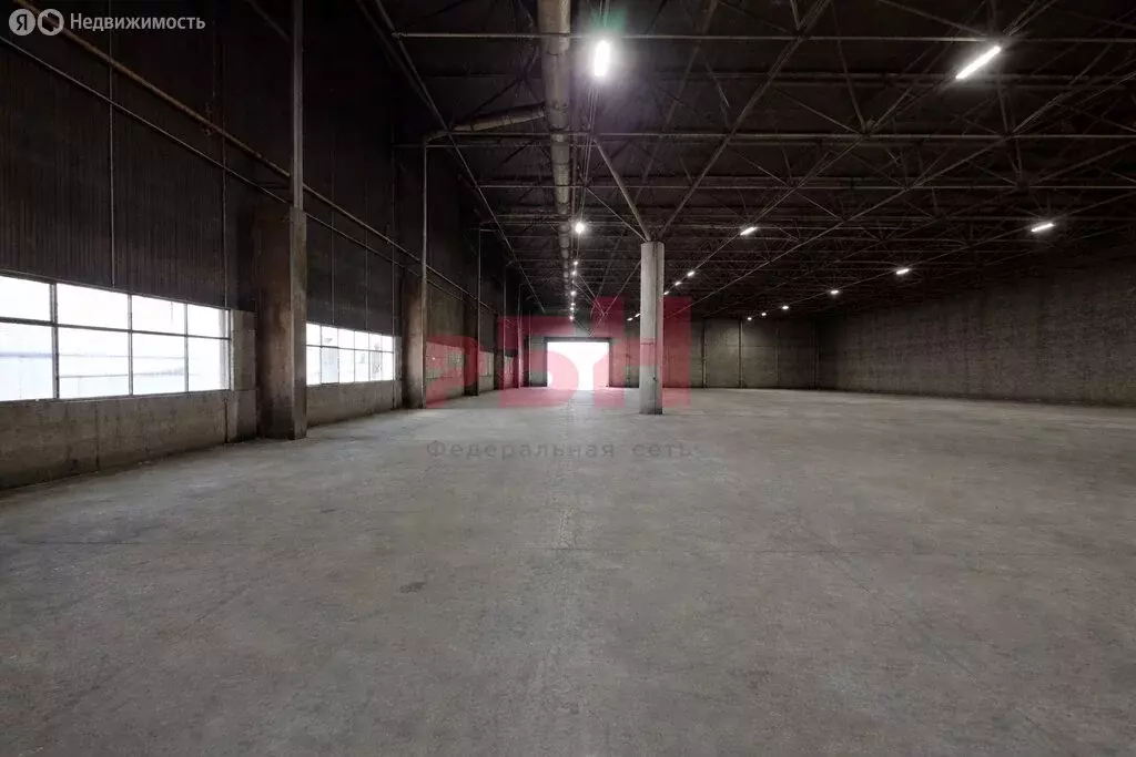 Склад (1980 м) - Фото 1