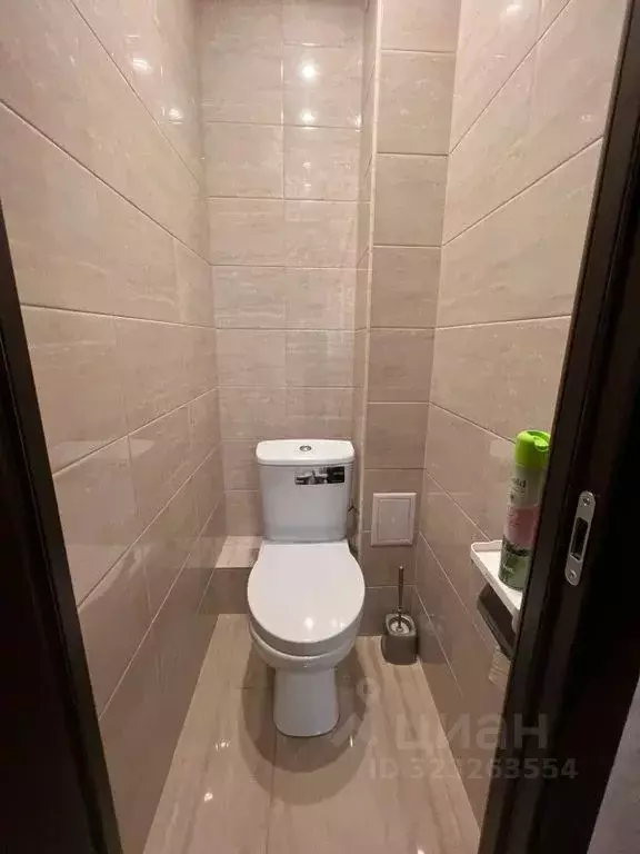 2-к кв. Тюменская область, Тюмень ул. Муравленко, 19 (72.0 м) - Фото 2