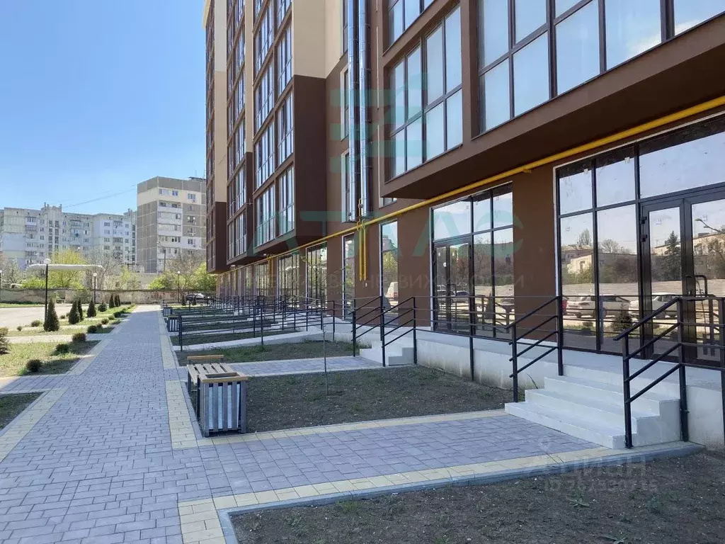 Торговая площадь в Крым, Симферопольский район, Мирновское с/пос, с. ... - Фото 1