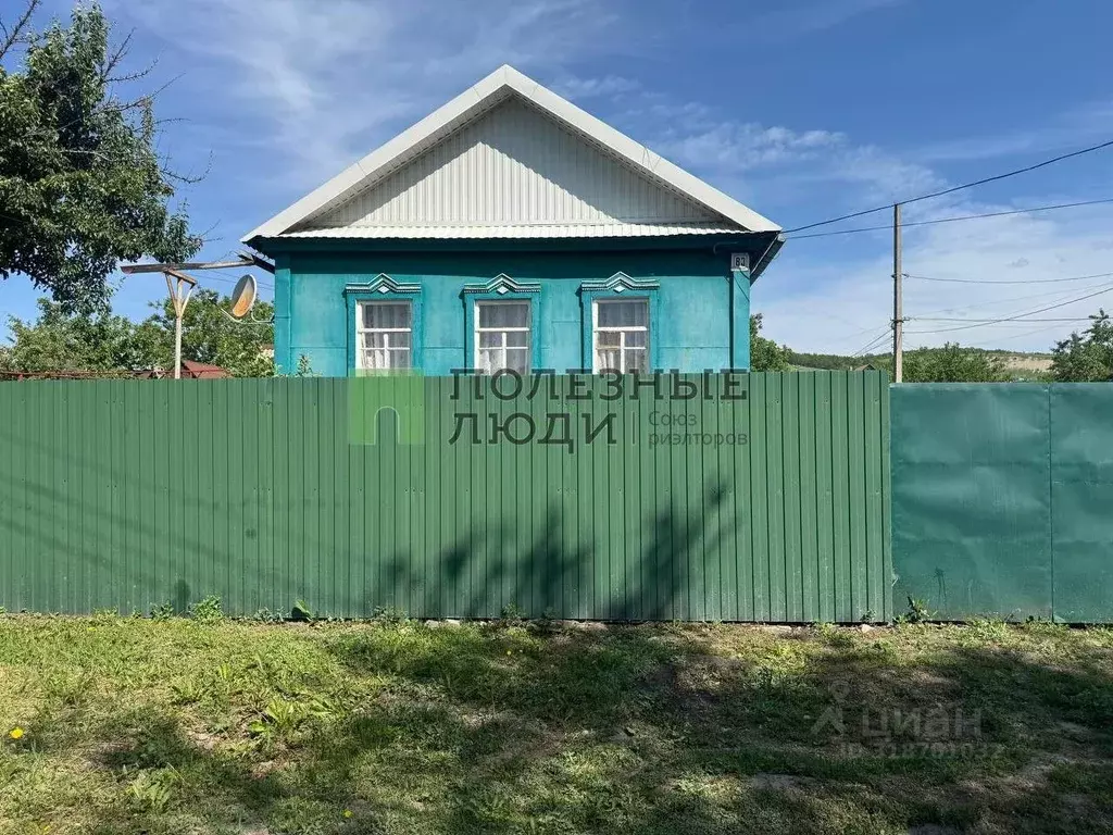 Дом в Саратовская область, Саратов Смоленская ул. (60 м) - Фото 1