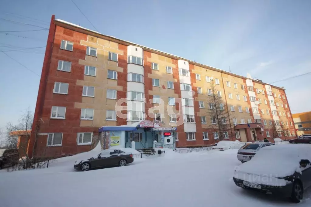 Торговая площадь в Ямало-Ненецкий АО, Новый Уренгой Надымская ул., 3 ... - Фото 1