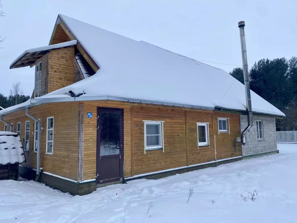 Дом в Псковская область, Гдовский район, Спицинская волость, д. ... - Фото 2