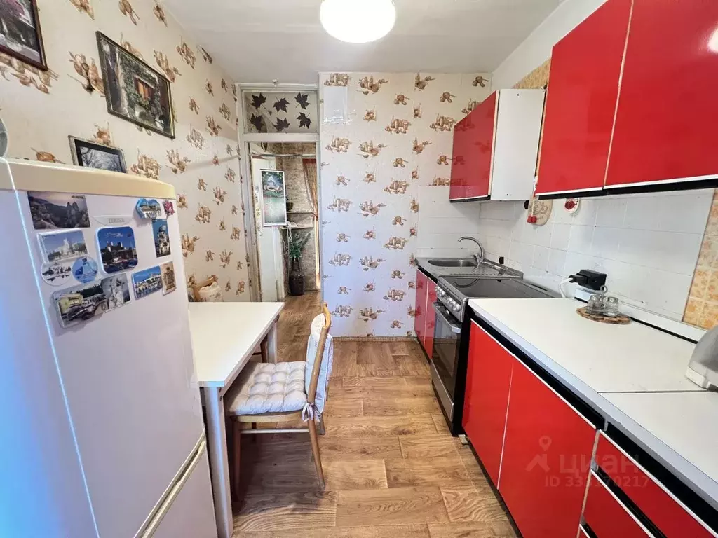 2-к кв. Севастополь просп. Октябрьской Революции, 27 (60.0 м) - Фото 2