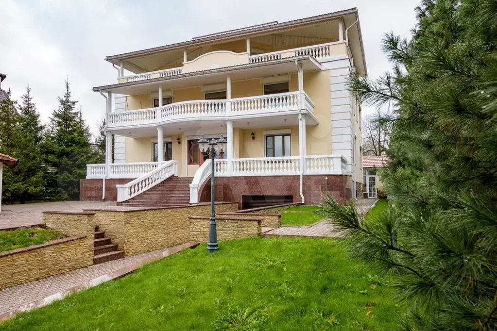 Дом 800 м на участке 20 сот. - Фото 0
