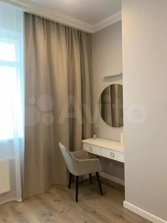 1-к. квартира, 60 м, 18/19 эт. - Фото 1