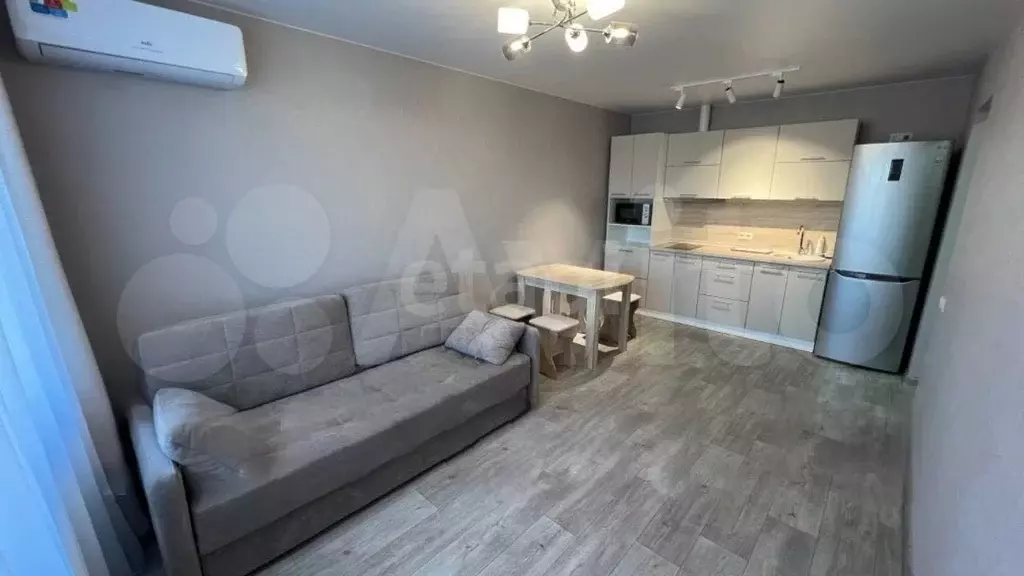 1-к. квартира, 32 м, 6/9 эт. - Фото 0