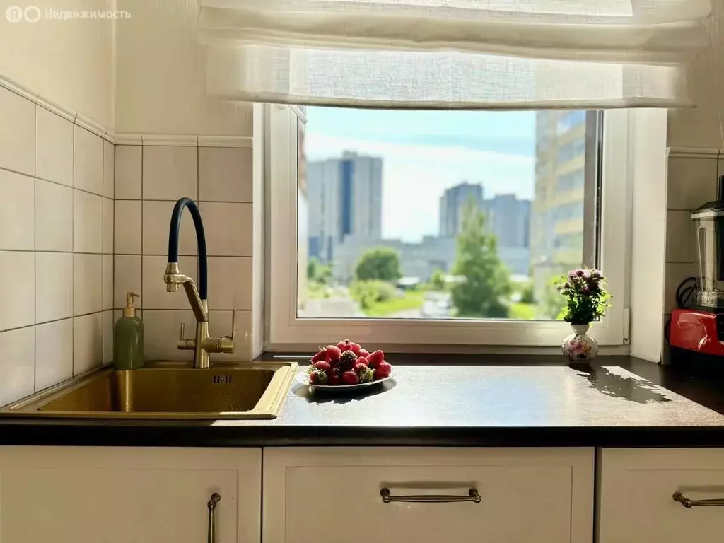 3-комнатная квартира: Санкт-Петербург, Мебельная улица, 35к2 (87 м) - Фото 2