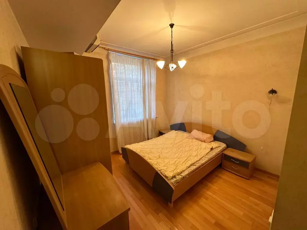 3-к. квартира, 65 м, 2/4 эт. - Фото 1