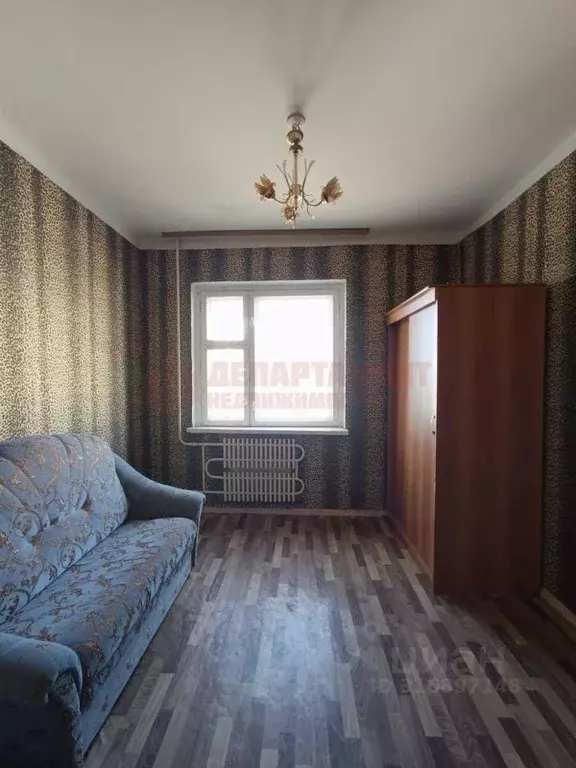 3-к кв. Астраханская область, Астрахань ул. Безжонова, 86к1 (72.7 м) - Фото 0