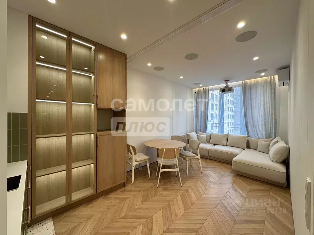 2-к кв. Москва Большая Филевская ул., 3к1 (55.6 м) - Фото 1
