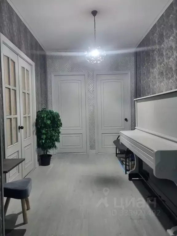 3-к кв. Москва ул. Маршала Катукова, 21К1 (80.0 м) - Фото 2