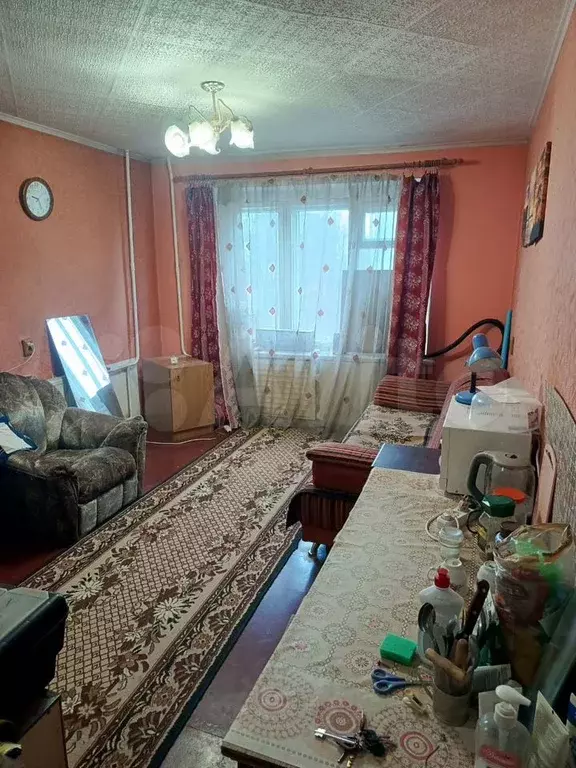 Комната 18 м в 3-к., 3/5 эт. - Фото 0