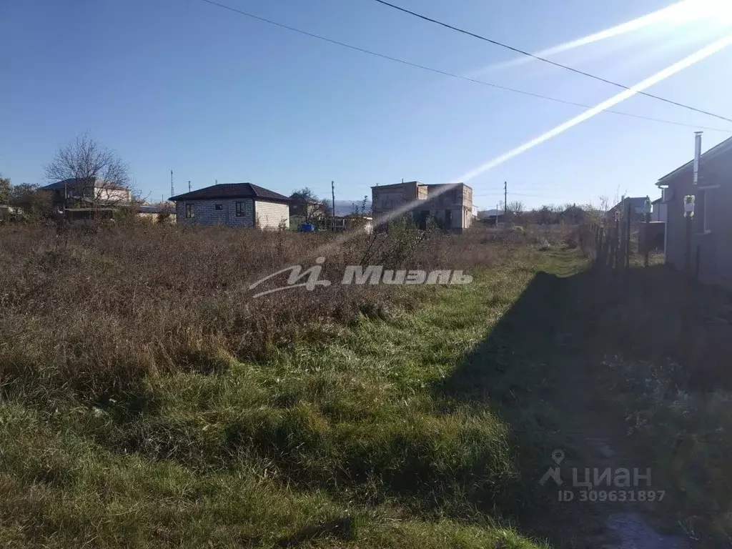 Участок в Крым, Симферопольский район, с. Доброе ул. Узбекистанская, ... - Фото 1