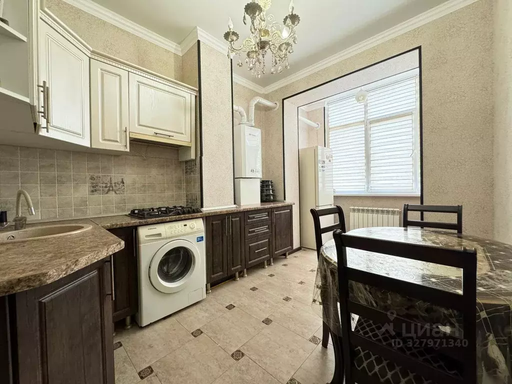 1-к кв. Кабардино-Балкария, Нальчик ул. Солнечная (40.0 м) - Фото 1