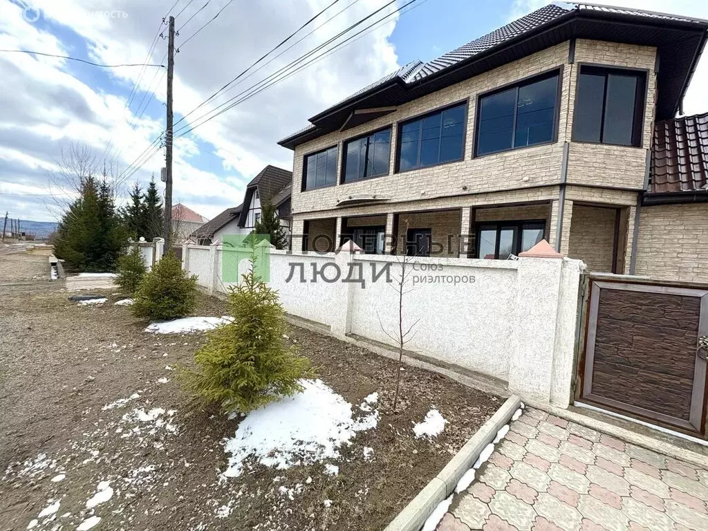 Дом в городской округ Красноярск, деревня Минино, Сибирская улица, 25 ... - Фото 1