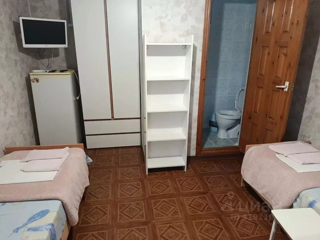 Комната Краснодарский край, Геленджик ул. Толстого, 30 - Фото 0