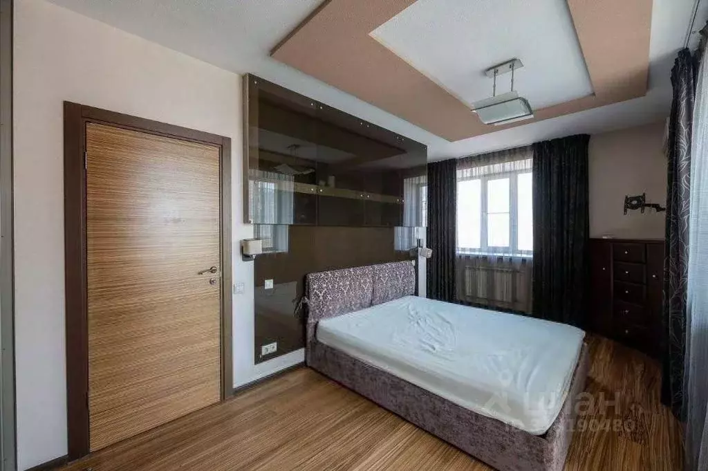 3-к кв. Хабаровский край, Хабаровск ул. Гамарника, 19 (110.0 м) - Фото 0