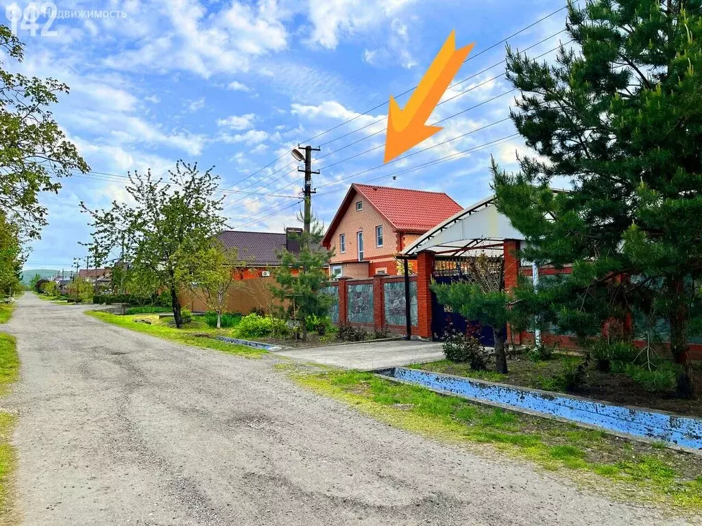 Дом в Северский район, Черноморское городское поселение, посёлок ... - Фото 1