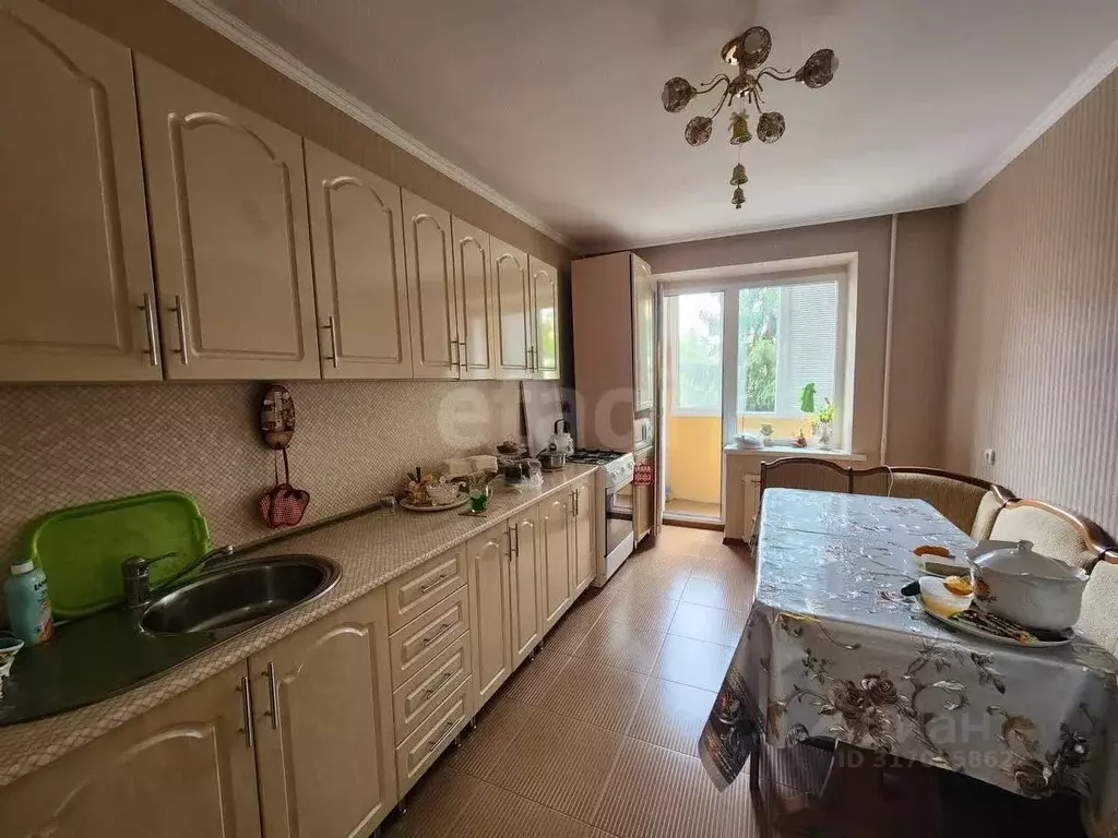 3-к кв. Северная Осетия, Владикавказ ул. Генерала Дзусова, 34 (71.0 м) - Фото 1