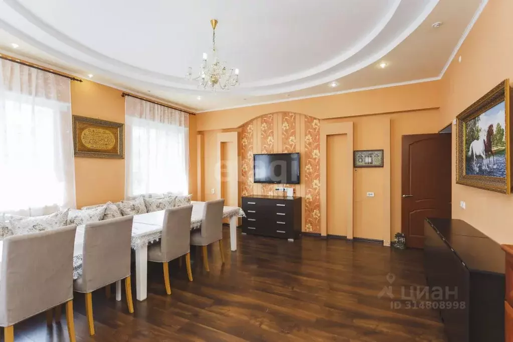 Коттедж в Башкортостан, Уфа ул. Афзала Тагирова (240 м) - Фото 1