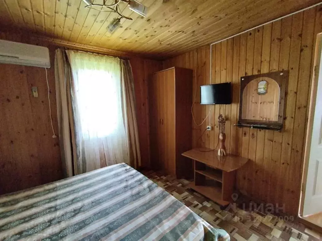 Дом в Краснодарский край, Геленджик Пограничная ул., 32 (70 м) - Фото 1
