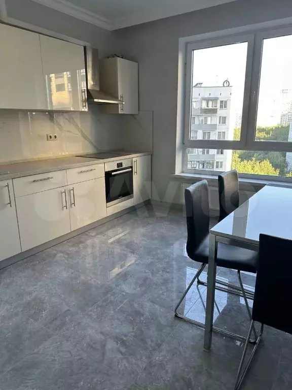 2-к. квартира, 61 м, 9/17 эт. - Фото 1