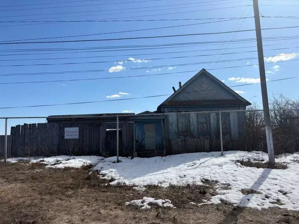 Дом в Ульяновская область, Новомалыклинский район, Среднесантимирское ... - Фото 0