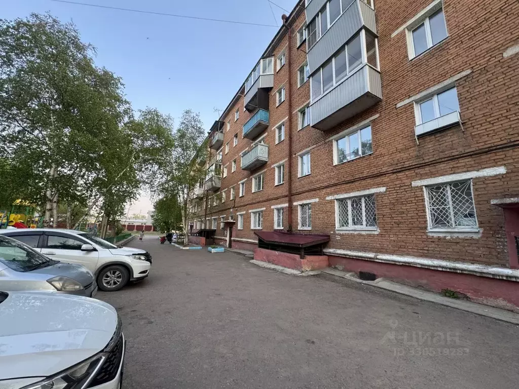 2-к кв. Бурятия, Улан-Удэ ул. Чайковского, 4 (42.0 м) - Фото 1
