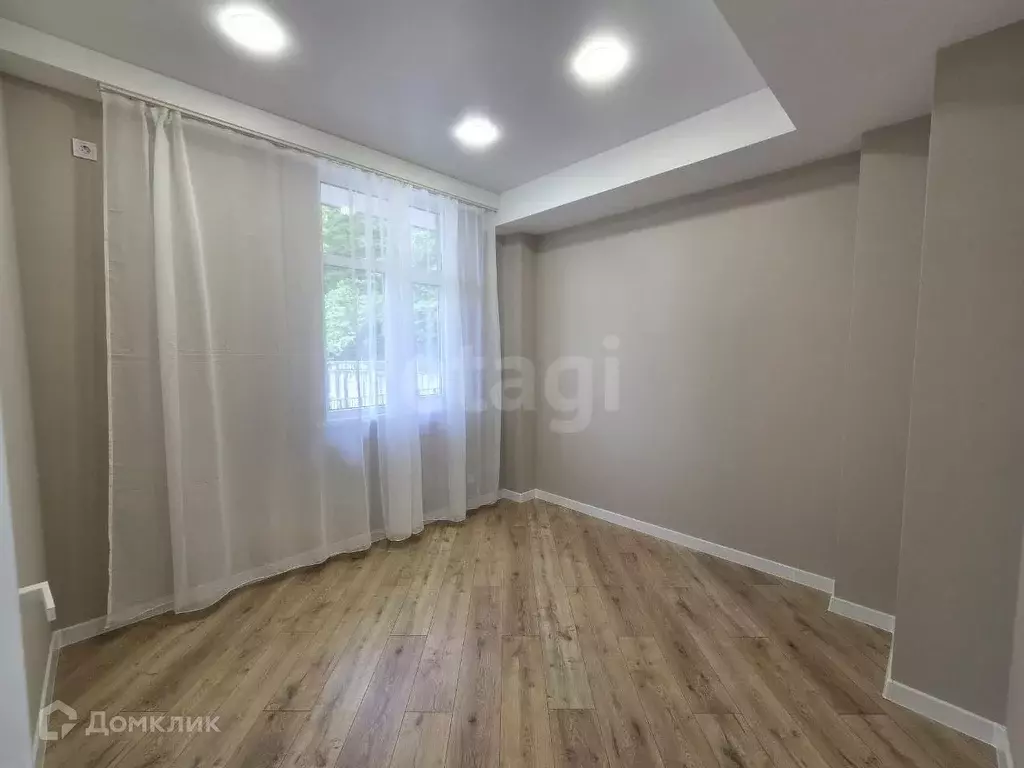 Продаётся 1-к квартира, 76.4 м - Фото 1