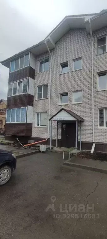 1-к кв. Алтай, Горно-Алтайск Заринская ул., 33 (30.0 м) - Фото 1