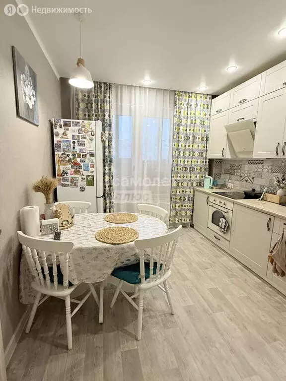 1-комнатная квартира: Тюмень, улица Муравленко, 3 (38.3 м) - Фото 1