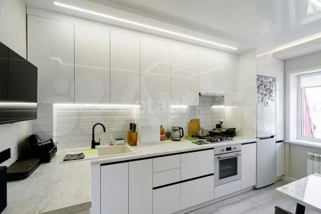 2-к. квартира, 59 м, 4/4 эт. - Фото 1