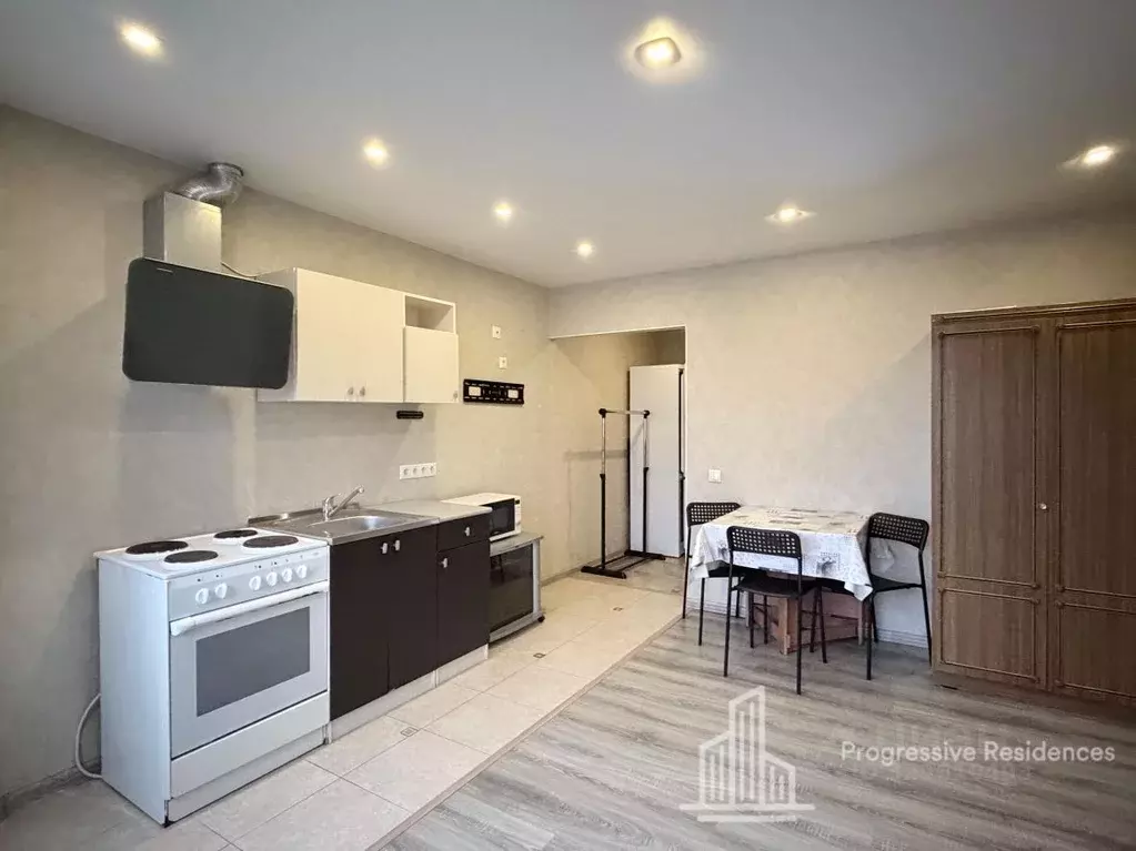 Студия Московская область, Домодедово Южный мкр, ул. Курыжова, 14 ... - Фото 1