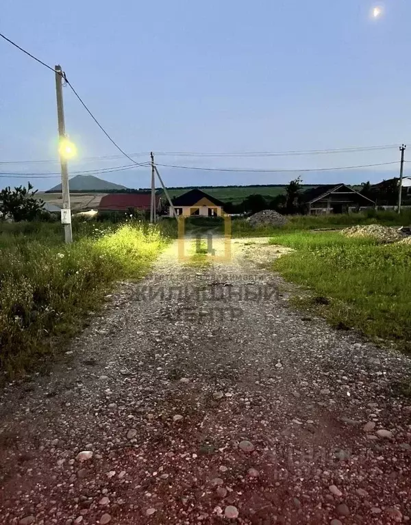 Участок в Ставропольский край, Предгорный муниципальный округ, с. Юца ... - Фото 2