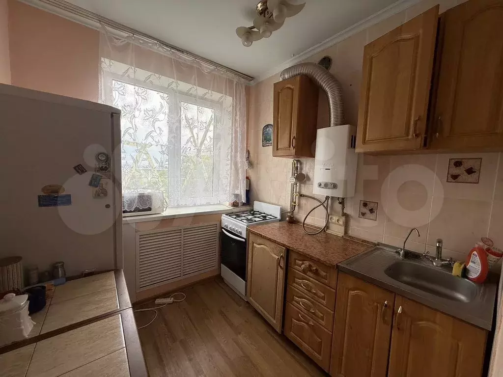 2-к. квартира, 43 м, 5/5 эт. - Фото 0